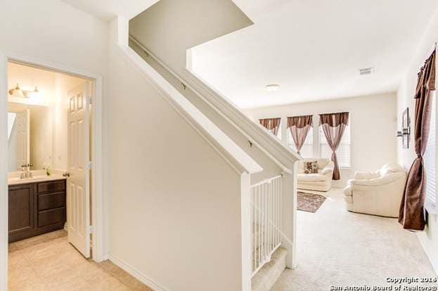 Building Photo - 3707 Villa Rey
