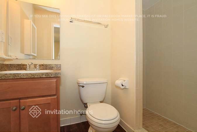 Building Photo - 896 McKenny Ave