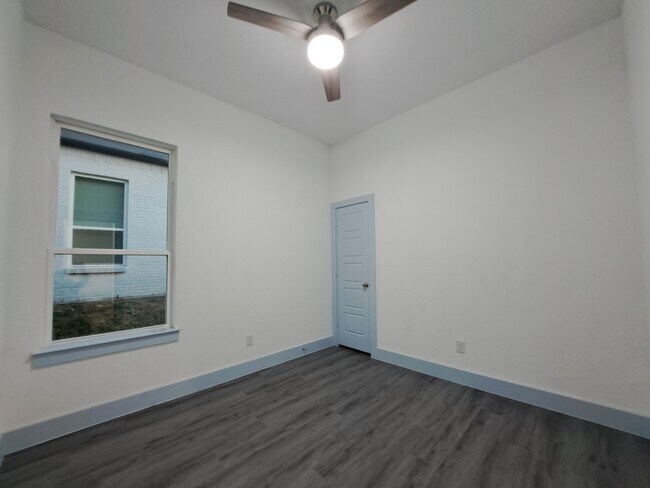 Building Photo - 3235 Noor St