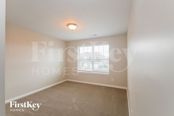 Building Photo - 1298 Hazy Falls Blvd