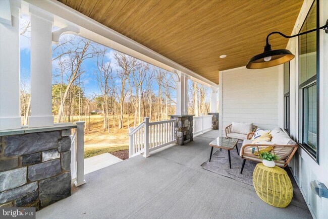 Building Photo - 1199 Hoods Mill Rd