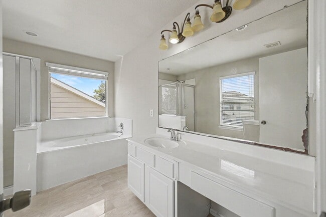 Building Photo - 9507 Tolken Way