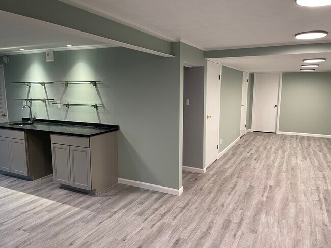 Building Photo - 12809 Kilgore Rd