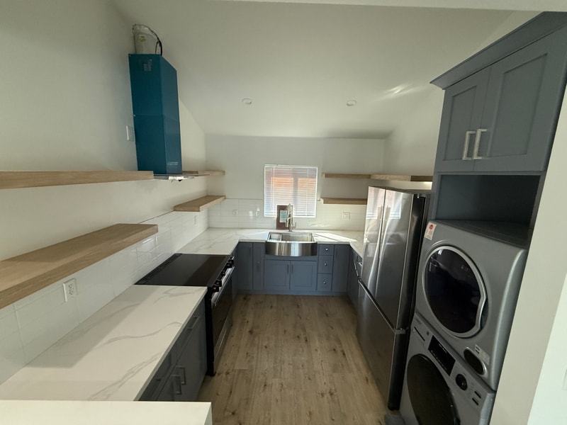 Building Photo - 6519 Broadway Ave