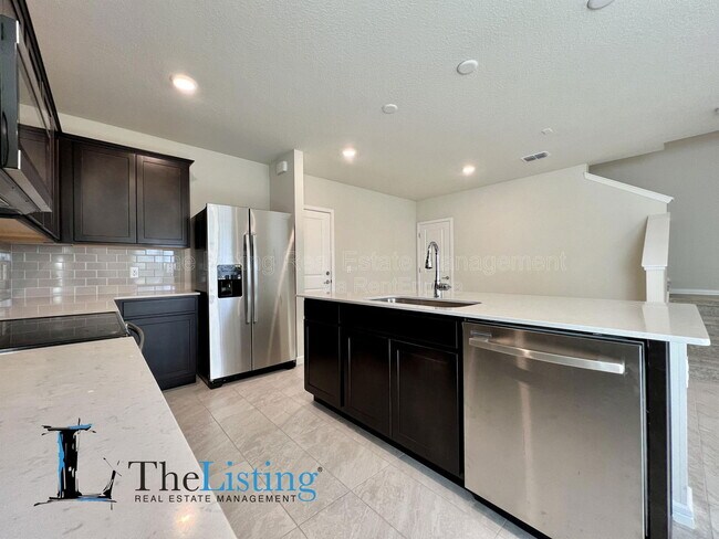 Building Photo - 2024 Cross Prairie Pkwy