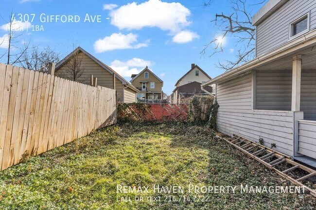 Building Photo - 4307 Gifford - Back House, Old Brooklyn - ...