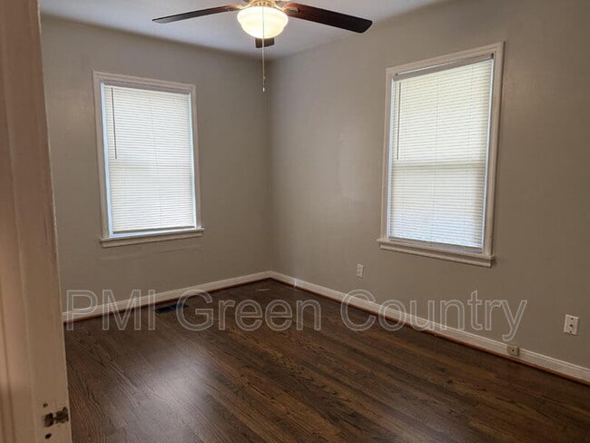 Building Photo - 4357 S Rockford Pl