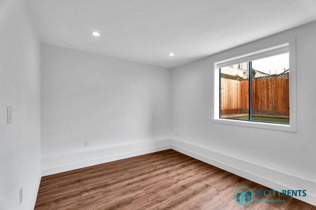 Building Photo - Richmond District: Newly Renovated Single Family Home w/ Smart Features & EV-Ready Garage