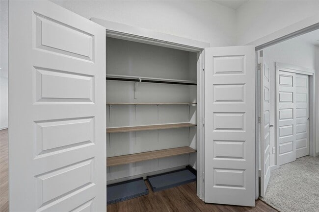 Building Photo - 141 Parryi Cove