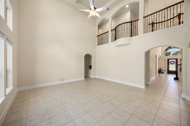 Building Photo - 5822 Crawford Hill Ln