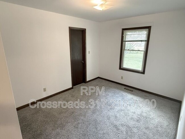 Building Photo - 5751 Broyles Rd