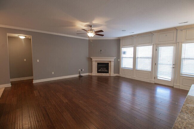 Building Photo - 2405 Marietta Falls Ln