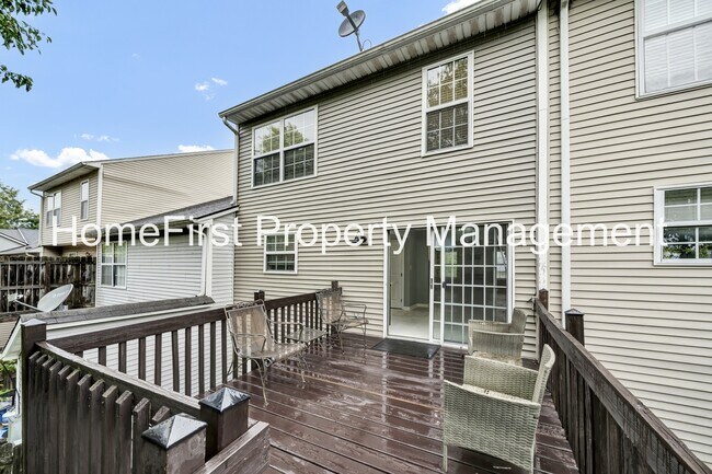 Building Photo - 420 Windfield Pl