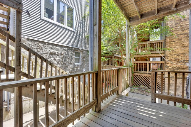 Building Photo - 3135 N Clifton Ave