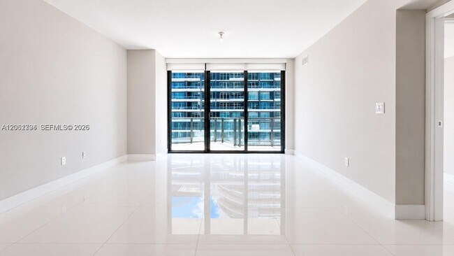 Building Photo - 1300 S Miami Ave