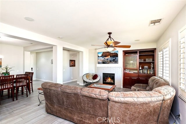 Building Photo - 42911 Del Lago Ct