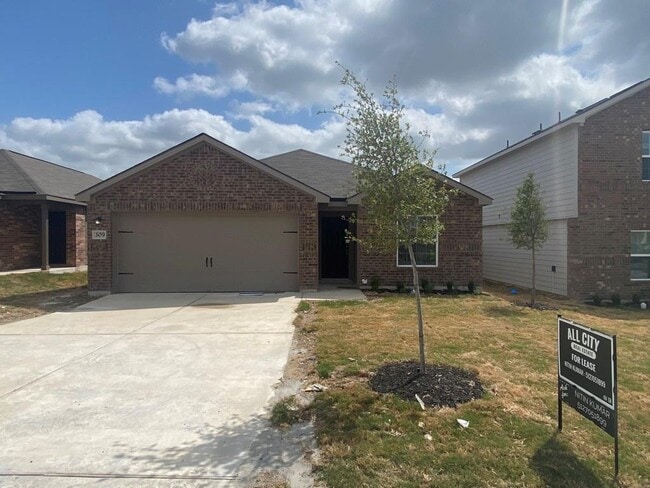 Building Photo - 309 Riverdale Dr