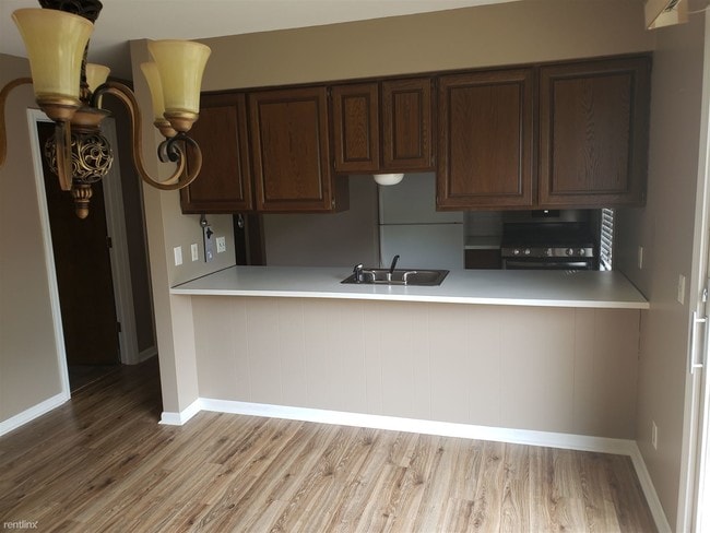 Building Photo - 2 br, 1.5 bath Condo - 455 Barkwood Ct NW ...