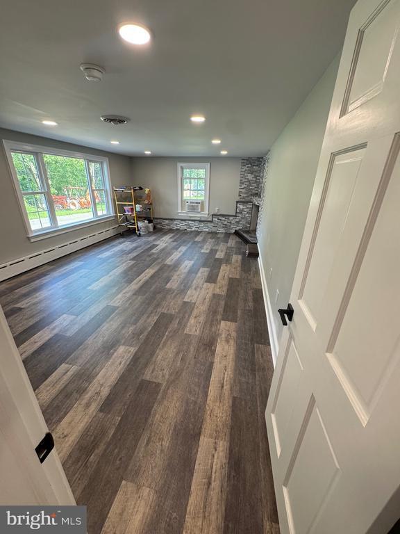 Building Photo - 55 Apple Hill Rd