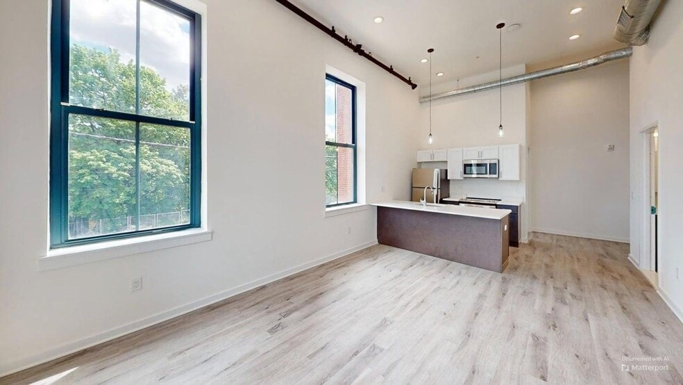 Interior Photo - The Roseville