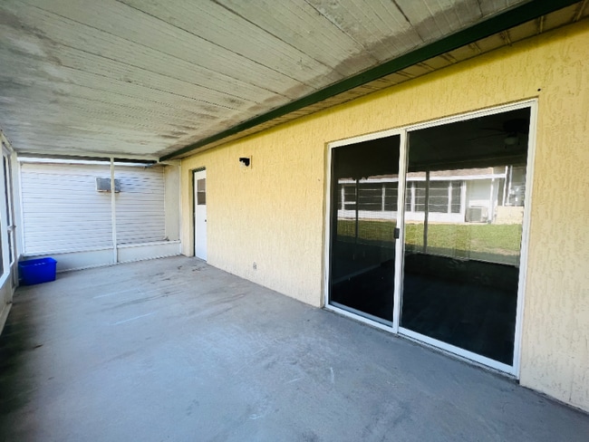 Building Photo - 350 Winter Ridge Blvd