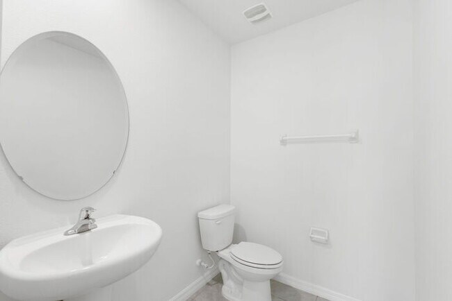 Building Photo - LIKE3 NEW Home For Rent in Avalon Park West!