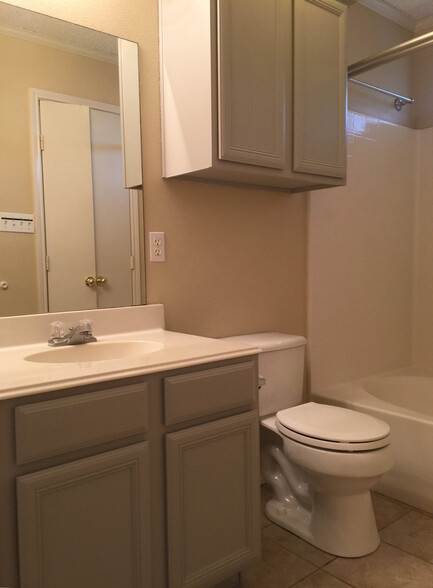 Main Bath, Drawers Added with New Cabinets - 7556 Arbor Hill Dr