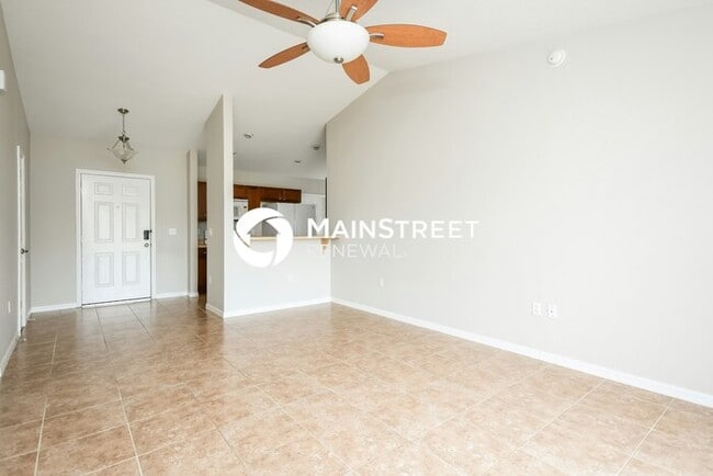 Building Photo - 3 Bedroom Pet-Friendly Home in Davenport, FL with Main Street Renewal