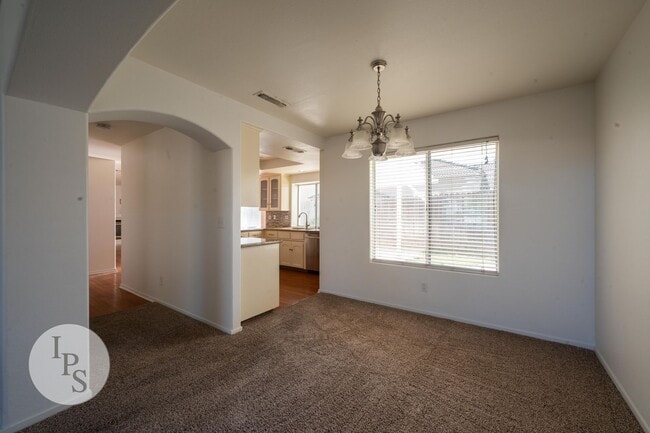 Building Photo - Gated Fresno NW Home, 3BR/2BA, in CUSD - L...