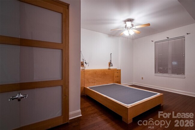 Building Photo - 300 W 5th St