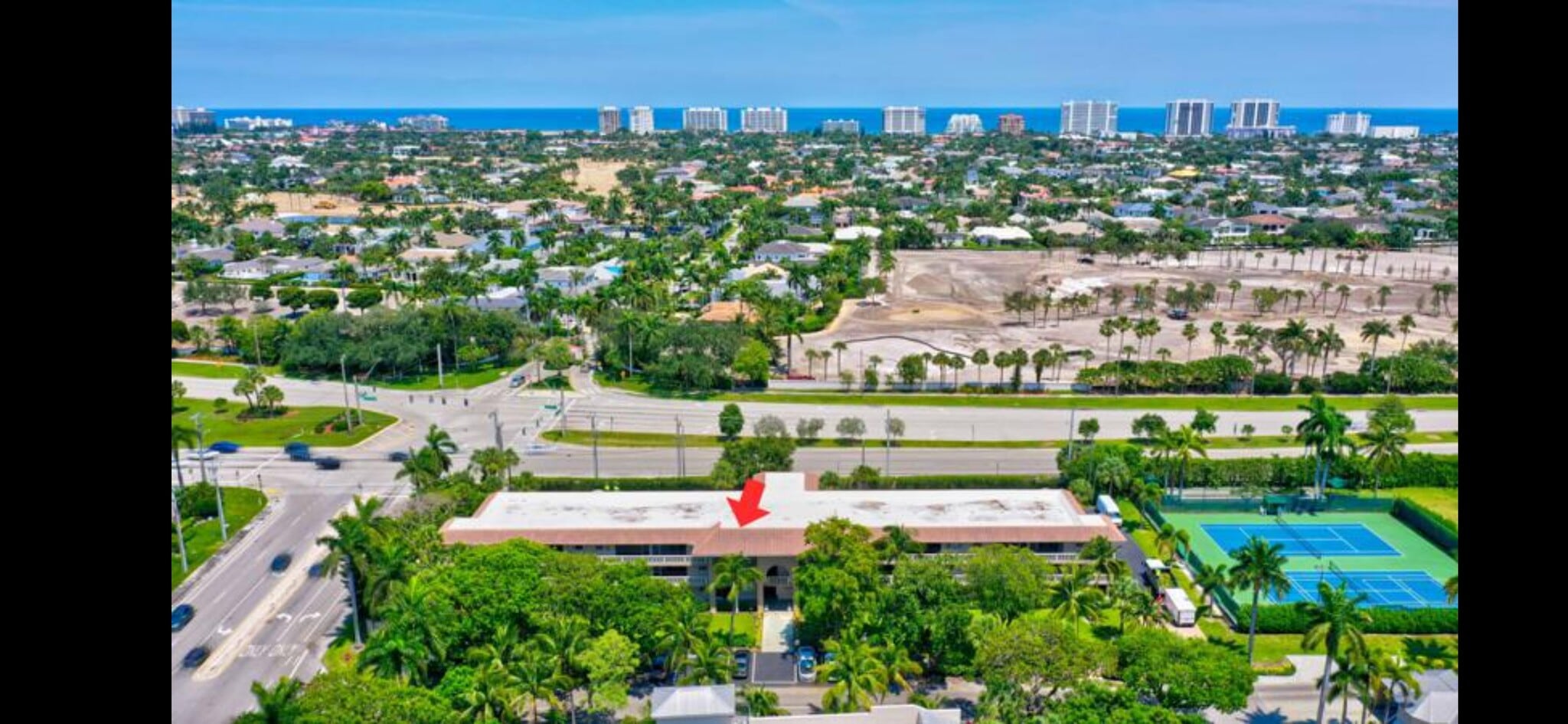 Building Photo - 100 Royal Palm Way