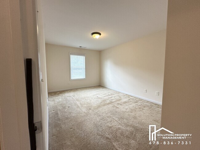 Building Photo - 34 N Oaks Cir
