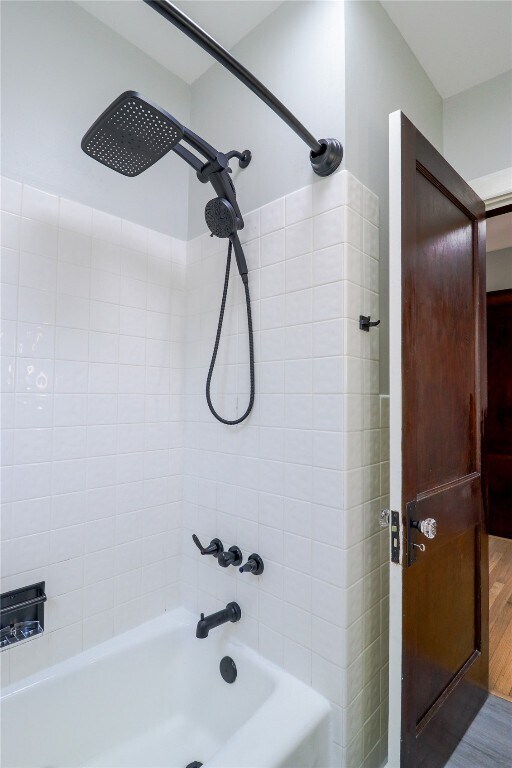 Building Photo - 4932 Loughborough Ave