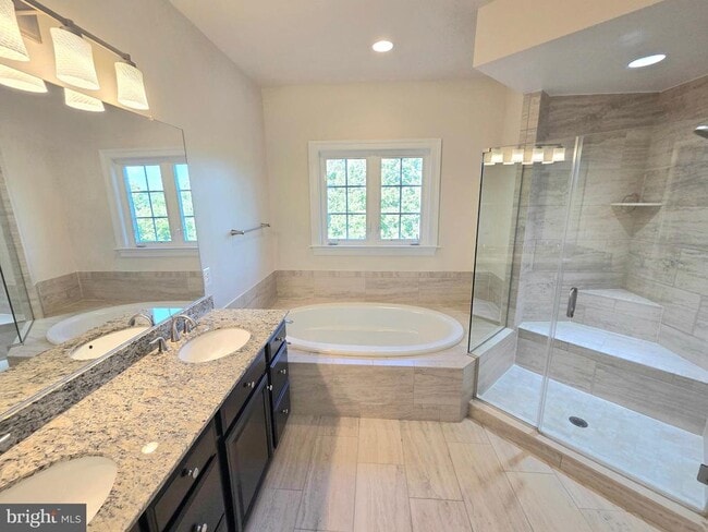 Building Photo - 5415 Stream Bank Ln