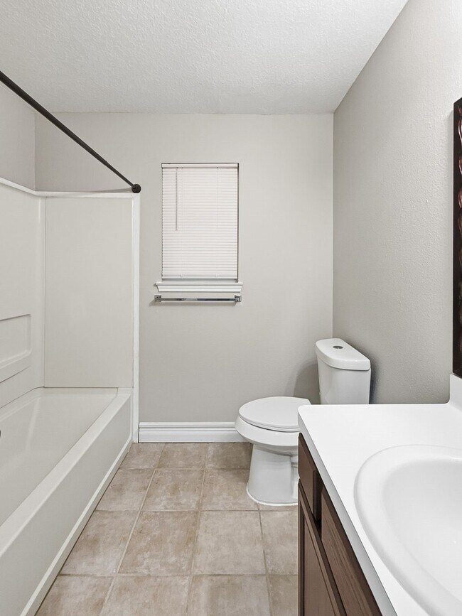 Building Photo - 3522 Colmar Way