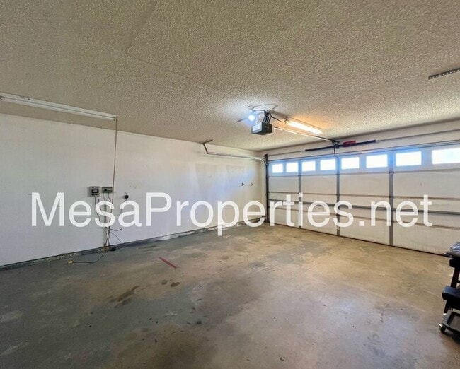 Building Photo - 18387 Seaforth St