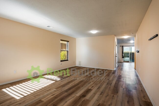 Building Photo - CALL US TODAY AT (505) 808-6467 TO SCHEDUL...