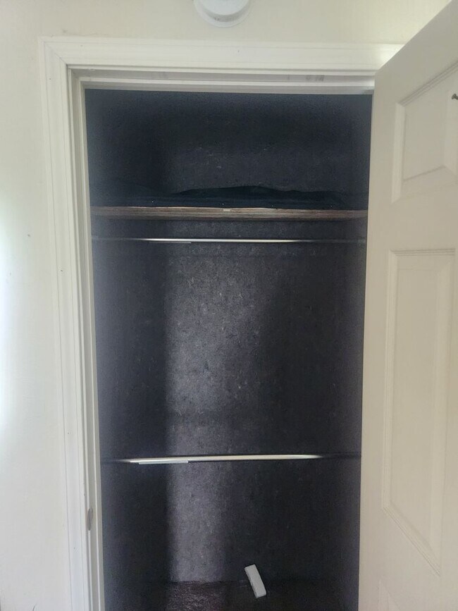 Building Photo - 1726 Ridge Ave