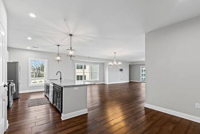 Building Photo - 5339 Highpointe Lakes Dr