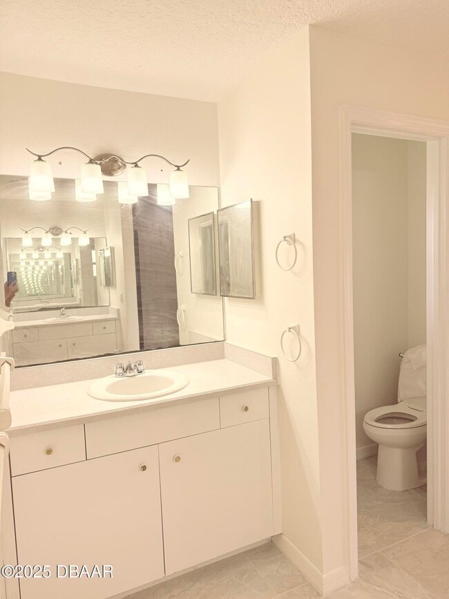 Building Photo - 3727 Sunrise Oaks Dr