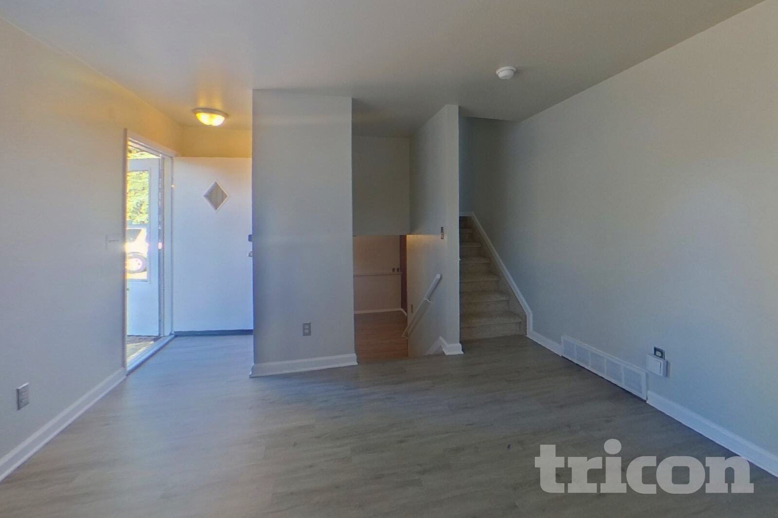 Building Photo - 1338 Mears Dr