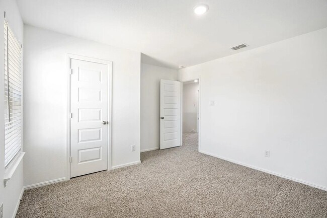 Building Photo - 8721 Antelope Flat Ln
