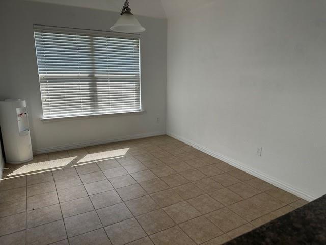 Building Photo - 2300 Castle Creek Dr