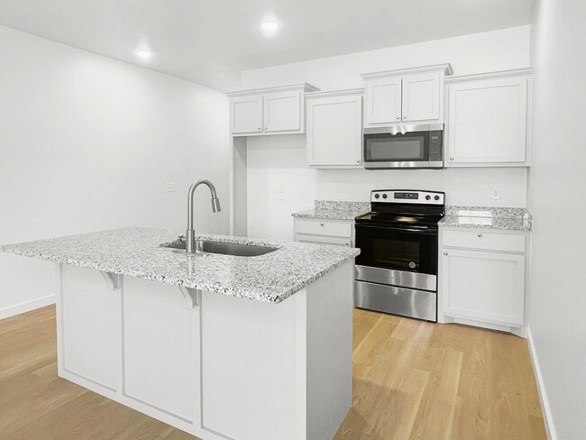 Building Photo - Charming New 2-Bedroom Home for Rent in La...