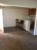 Building Photo - 10438 Irma Ave