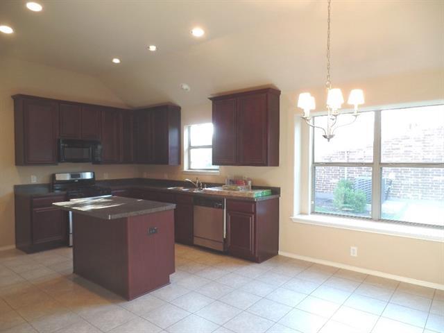 Building Photo - 5241 Bear Valley Dr