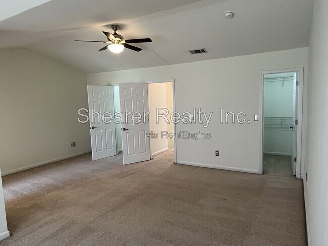 Building Photo - 9956 Kings Parade Blvd