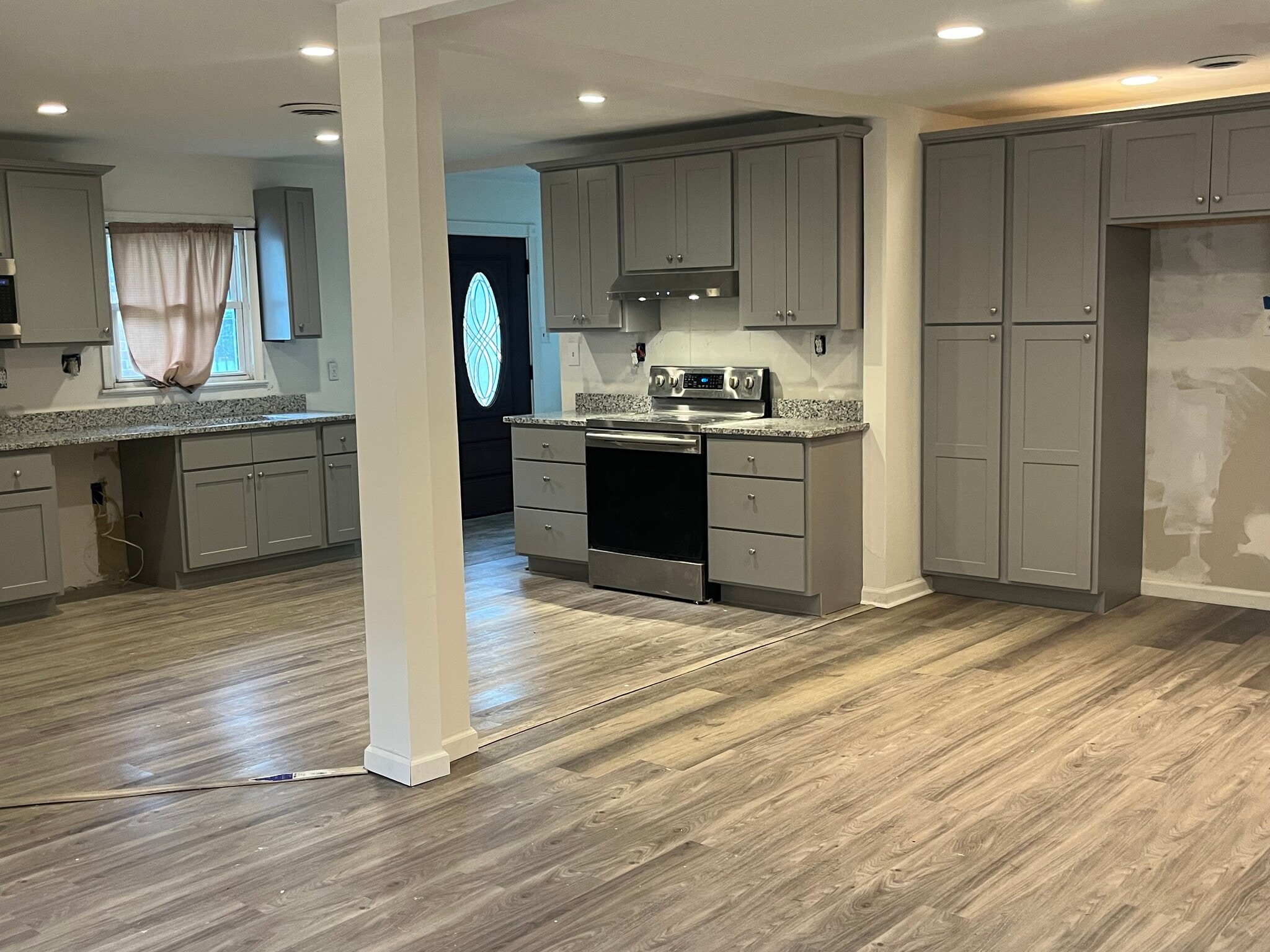 Building Photo - 4840 Brandywine Dr