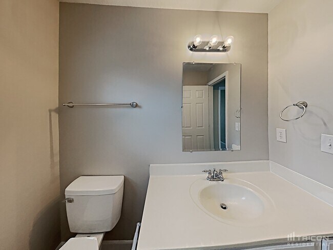 Building Photo - 5101 Stone Park Dr