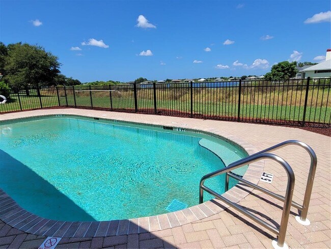 Building Photo - 12364 Grouse Ave